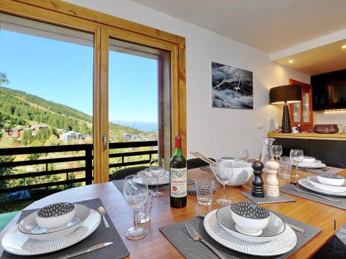 Chalet Courchevel, 5 pièces, 8 personnes - FR-1-664-13