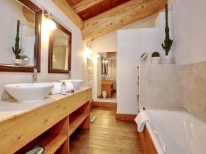 Chalet Courchevel, 6 pièces, 10 personnes - FR-1-575-119