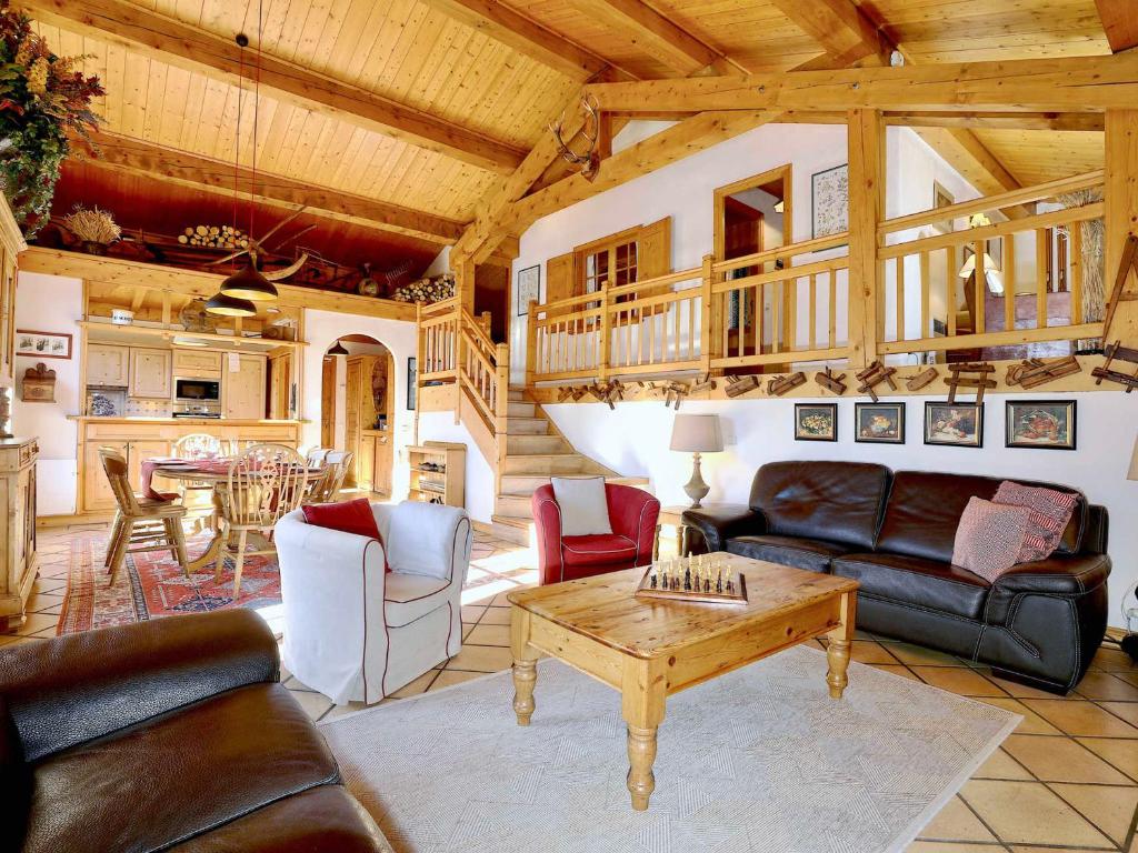 Chalet Chalet Courchevel, 6 pièces, 10 personnes - FR-1-575-156 117 Rue de Nogentil 73120 Courchevel