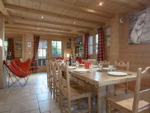 Chalet Courchevel, 6 pièces, 10 personnes - FR-1-631-107