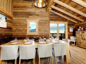Chalet Courchevel, 6 pièces, 12 personnes - FR-1-575-20