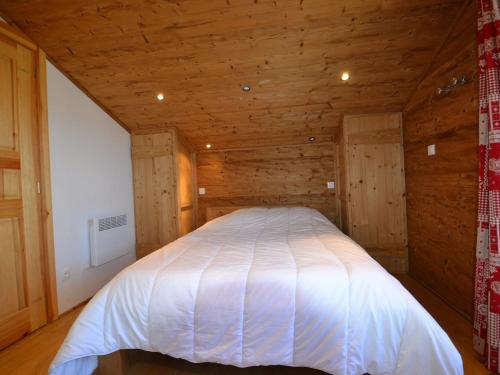 Chalet Crest-Voland, 4 pièces, 8 personnes - FR-1-505-22