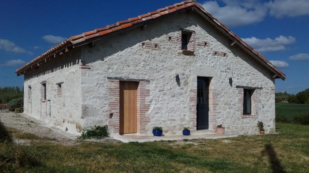 Chalet de 2 chambres avec jardin amenage a Darazac
