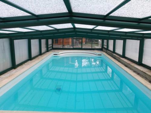 Chalet de 2 chambres avec piscine privee et jardin clos a Le Beausset a 8 km de la plage