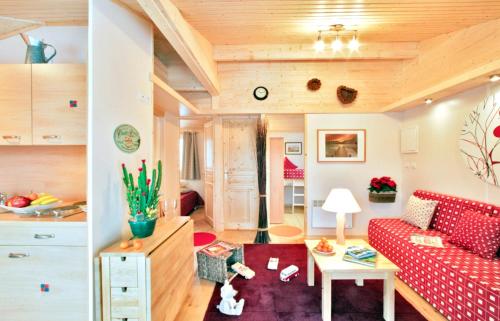 Chalet de 2 chambres avec vue sur la ville piscine partagee et jardin amenage a Pauilhac