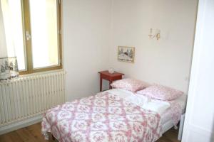 Chalet de 8 chambres avec sauna jardin et wifi a Briancon a 1 km des pistes