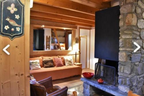 Chalet de charme au bord de la piste.