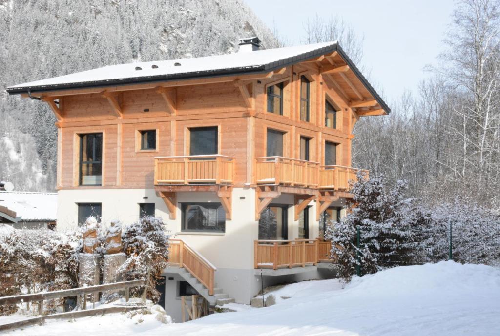 Chalet Chalet de charme, au calme, vue splendide, 15 personnes 151 Route des Granges 74310 Les Houches