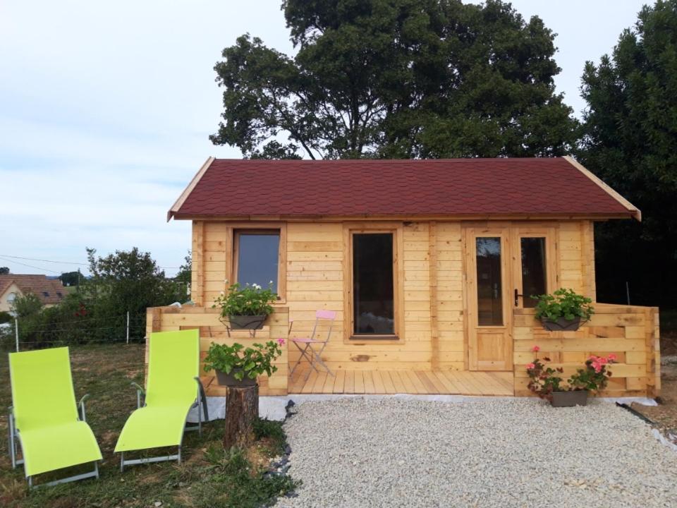 Chalet de fred 5 Chemin du Genevray, 72130 Saint-Ouen-de-Mimbré