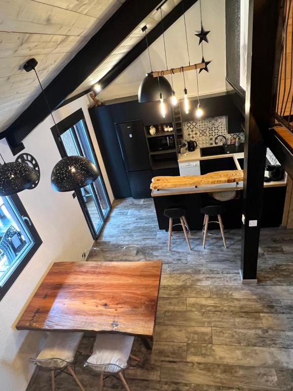 chalet de l ours 3 rue du bac,les forestieres 1.chalet numero 7, 66210 Bolquère-Pyrénées 2000
