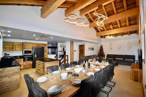 Chalet de luxe avec magnifique vue à Courchevel, 5 chambres, 15 pers