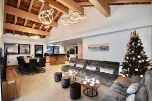 Chalet de luxe avec magnifique vue à Courchevel, 5 chambres, 15 pers