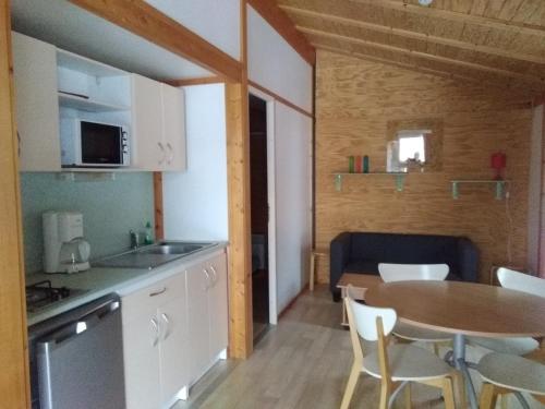 chalet du camping la Porte St Martin
