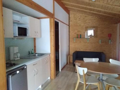 Chalet chalet du camping la Porte St Martin 435 route de saint julien en vercors 26420 Saint-Martin-en-Vercors Rhône-Alpes