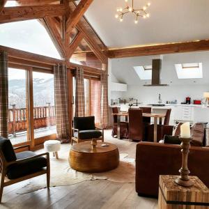 Chalet Chalet entier 110m2 avec vue et sauna à 10 min des pistes Lieu-dit Le Rassel 73640 Sainte-Foy-Tarentaise Rhône-Alpes