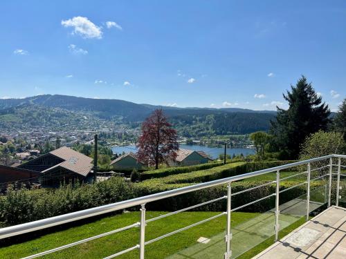Chalet Entre Lac et Forêt, 4 étoiles avec vue panoramique lac