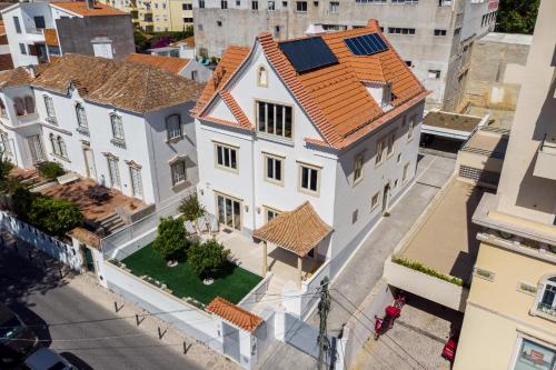 Chalet Estoril Luxury perfect for Families & Friends