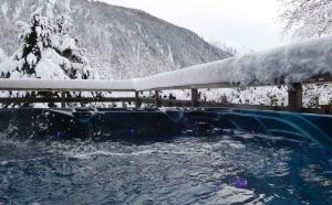Chalet Falcon - Spacious Argentiere Chalet with Hot Tub