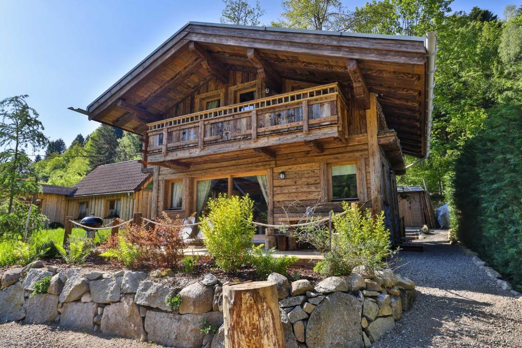 Chalet Chalet Hohneck 4 étoiles, vieux bois et pierre, SPA, sauna, borne de recharge 55 Chemin du Hohneck 68140 Stosswihr