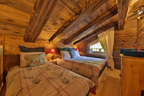 Chalet Hohneck 4 étoiles, vieux bois et pierre, SPA, sauna, borne de recharge
