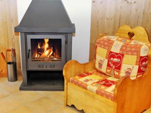 Chalet in Champagny en Vanoise with Vanoise summits