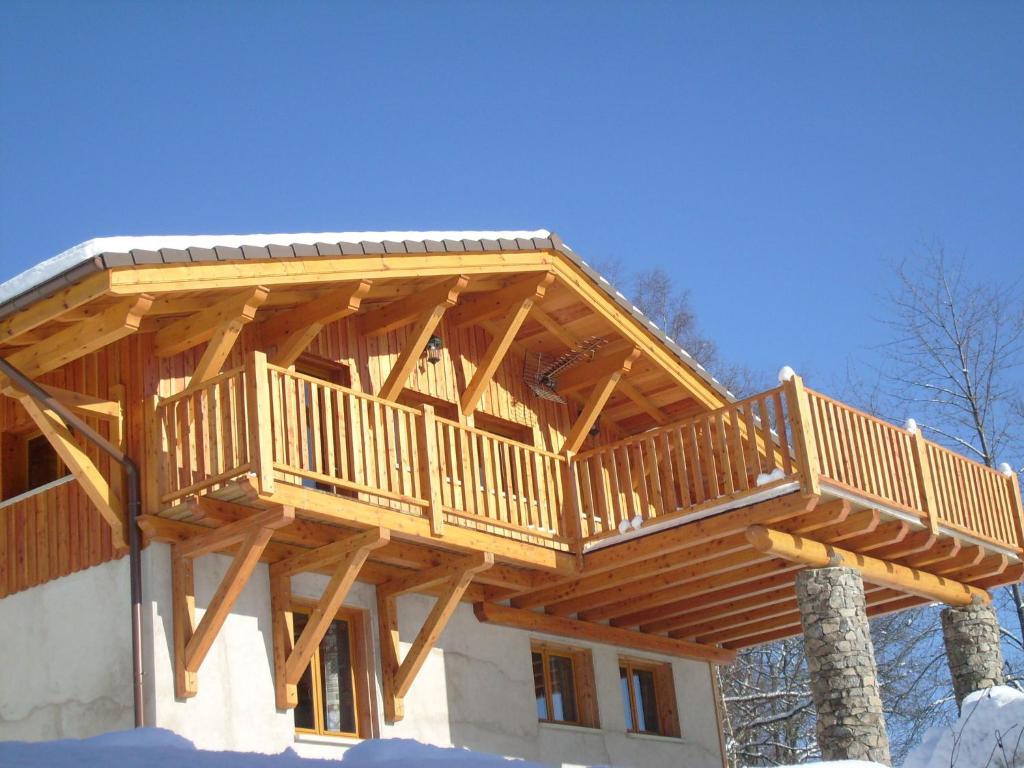 Chalet Chalet in Le Thillot with Skiing & Horse Riding Nearby  88160 Le Ménil