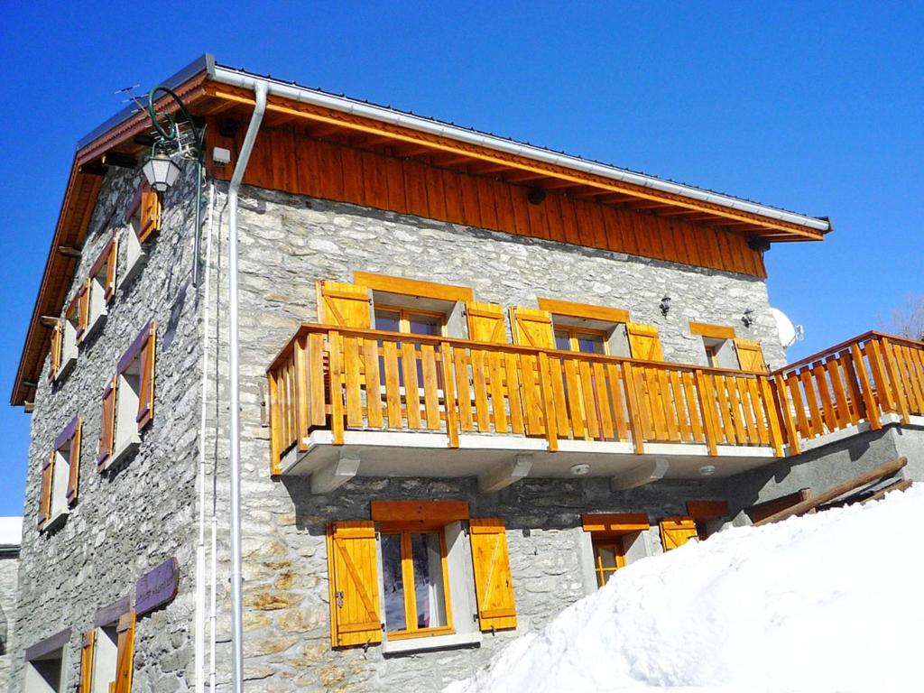 Chalet Chalet in Les Menuires Praranger with balcony  73440 Saint-Martin-de-Belleville