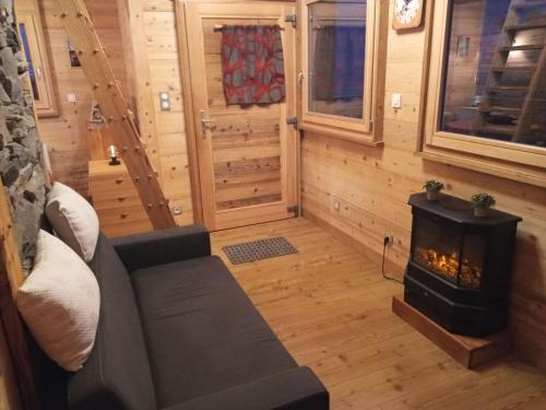 Chalet in lovely rich forest setting with a beautiful view