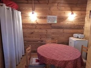 Chalet in lovely rich forest setting with a beautiful view