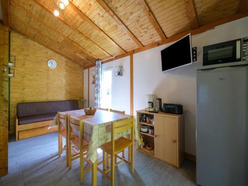Chalet in Signy le Petit with Shared Swimming Pool