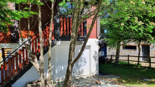 Chalet Individuel Les Sorbiers - 75m2 - Jardin - Garage - Wifi - Barbecue - Eyne 2600 - Pyrénées Catalanes Françaises -