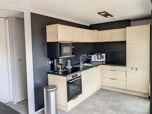Chalet Jullouville, 4 pièces, 6 personnes - FR-1-361-449