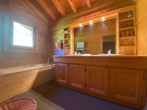 Chalet La Chapelle-d'Abondance, 7 pièces, 10 personnes - FR-1-692-34