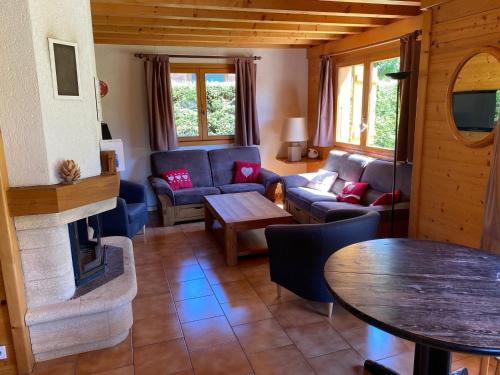Chalet La Clusaz, 6 pièces, 10 personnes - FR-1-459-2