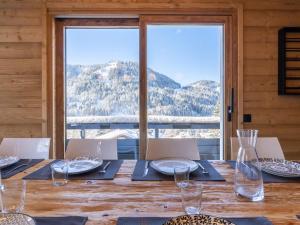 Chalet La Clusaz, 6 pièces, 12 personnes - FR-1-459-196