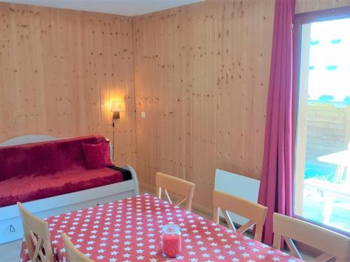 Chalet La Joue du Loup, 3 pièces, 7 personnes - FR-1-504-54