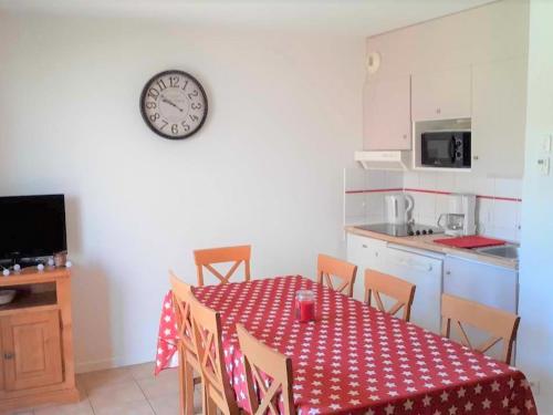 Chalet La Joue du Loup, 3 pièces, 7 personnes - FR-1-504-54