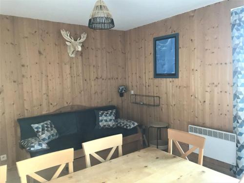 Chalet La Joue du Loup, 3 pièces, 7 personnes - FR-1-504-75