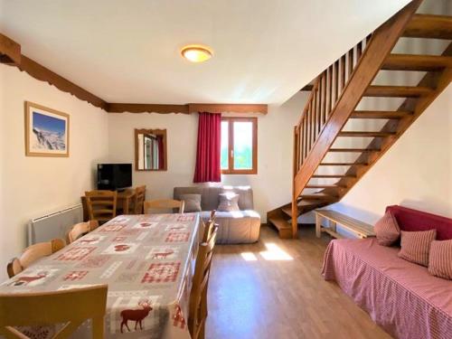 Chalet La Joue du Loup, 3 pièces, 8 personnes - FR-1-504-5