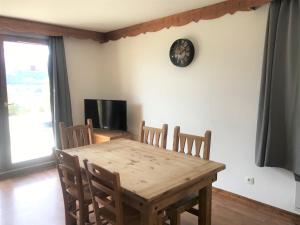 Chalet La Joue du Loup, 3 pièces, 8 personnes - FR-1-504-616