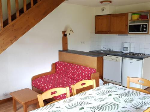 Chalet La Joue du Loup, 3 pièces, 8 personnes - FR-1-504-619