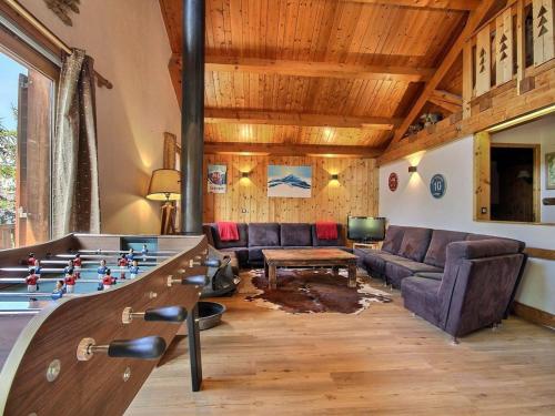 Chalet La Plagne, 8 pièces, 14 personnes - FR-1-455-156