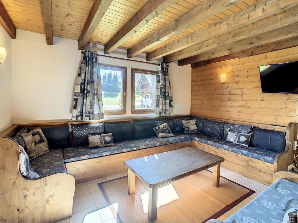 Chalet La Toussuire, 4 pièces, 10 personnes - FR-1-417-9 Quartier Les Plans -  -, 73300 La Toussuire