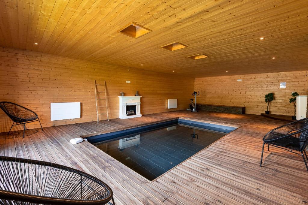 Chalet Chalet Le Paradis Perdu Prats Balaguer 66360 Fontpédrouse