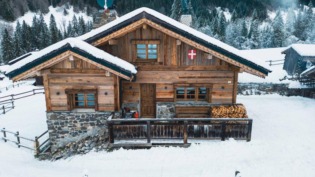 Chalet Chalet Le R'Posiao Hameau de la Mouillette Vallée de la manche 74110 Morzine