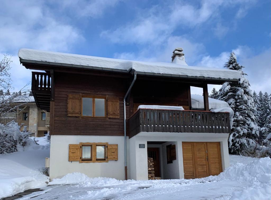 Chalet Chalet Le Renard Du Lac 496 Route du Lac 74260 Les Gets