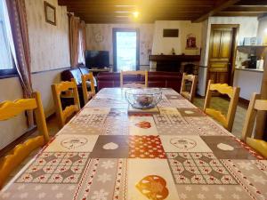 Chalet les bruyères, baby foot, ping Pong et barbecue