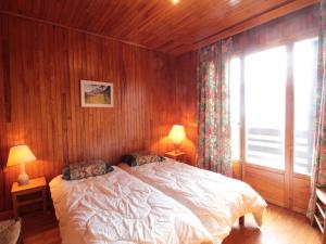 Chalet Les Carroz d'Arâches, 4 pièces, 8 personnes - FR-1-572-194