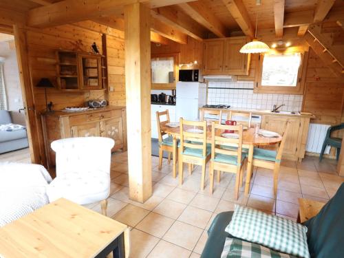 Chalet Les Gets, 5 pièces, 10 personnes - FR-1-623-58