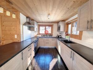 Chalet Les Gets, 6 pièces, 10 personnes - FR-1-454-90